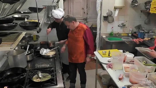 Chicote estalla con las chapuzas de Chema en el Rusiñol: "No me tomes por imbécil que ya me he dado cuenta de qué palo vas" Chicote estalla con las chapuzas de Chema en el Rusiñol: "No me tomes por imbécil que ya me he dado cuenta de qué palo vas"