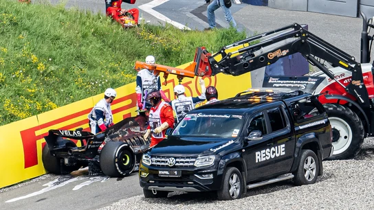 El Ferrari de Carlos Sainz, calcinado El Ferrari de Carlos Sainz, calcinado
