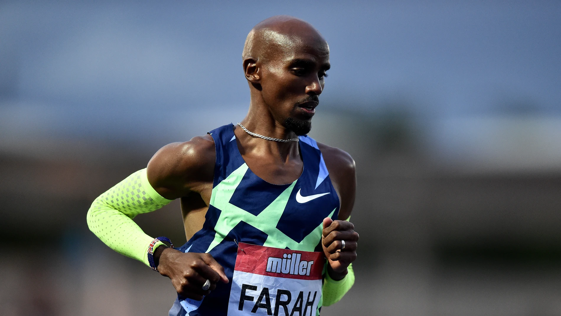 Mo Farah durante una prueba de atletismo