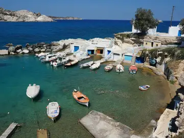 Milos, una isla griega para disfrutar el verano  Milos, una isla griega para disfrutar el verano
