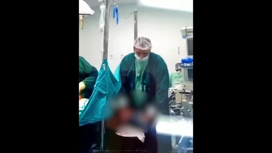 Graban a un anestesista violando a una mujer embarazada a la que sedó para dar a luz en Brasil Graban a un anestesista violando a una mujer embarazada a la que sedó para dar a luz en Brasil