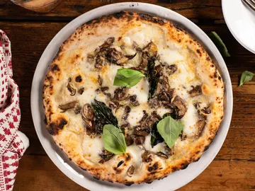 Pizza napolitana Pizza napolitana