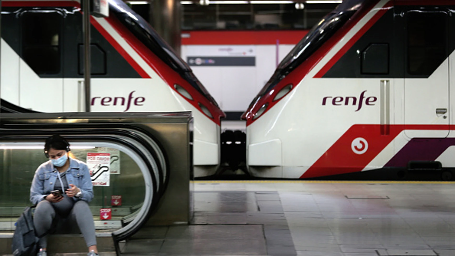 Renfe retira el abono gratuito por uso irregular reiterado a más de 70 viajeros (Imagen de archivo)