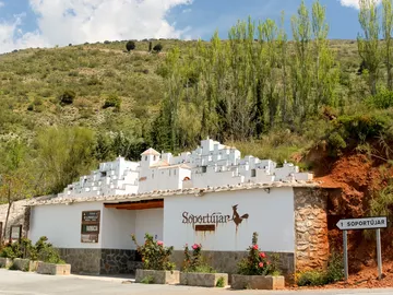 Soportújar, en La Alpujarra de Granada Soportújar, en La Alpujarra de Granada