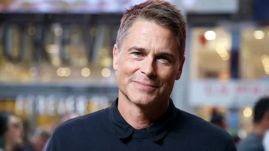 Imagen de Rob Lowe actualmente. Imagen de Rob Lowe actualmente.