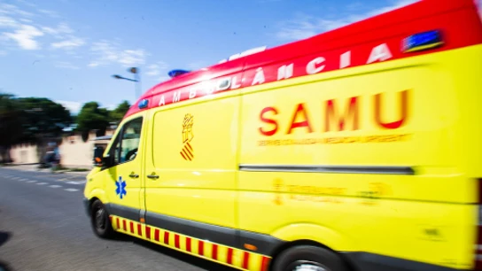 Ambulancia del SAMU. Ambulancia del SAMU.