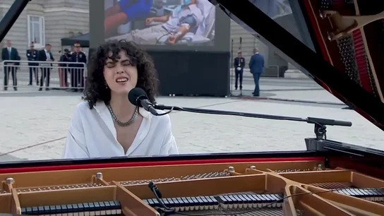 Alice Wonder actuacion completa Alice Wonder actuacion completa