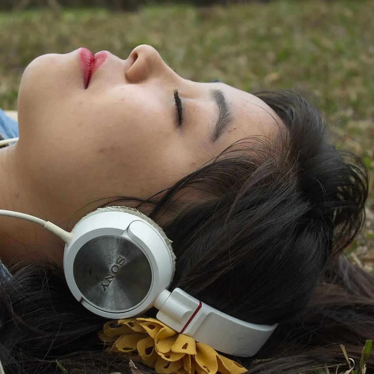 SIDA lanzar Reconocimiento Escuchar música triste o alegre antes de dormir afecta a la calidad del  sueño