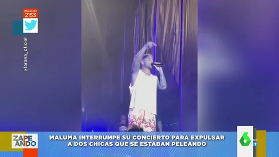 Maluma echa a dos mujeres que se estaban pegando Maluma echa a dos mujeres que se estaban pegando