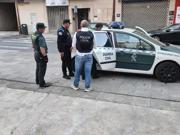 Liberada una mujer tras ser secuestrada por un hombre, que fue detenido en O Porriño, Pontevedra