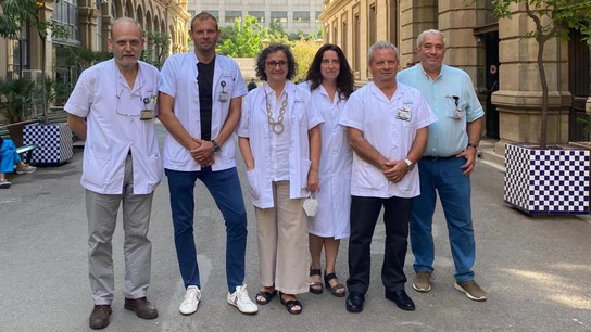Fotografía del equipo investigador. Fotografía del equipo investigador.