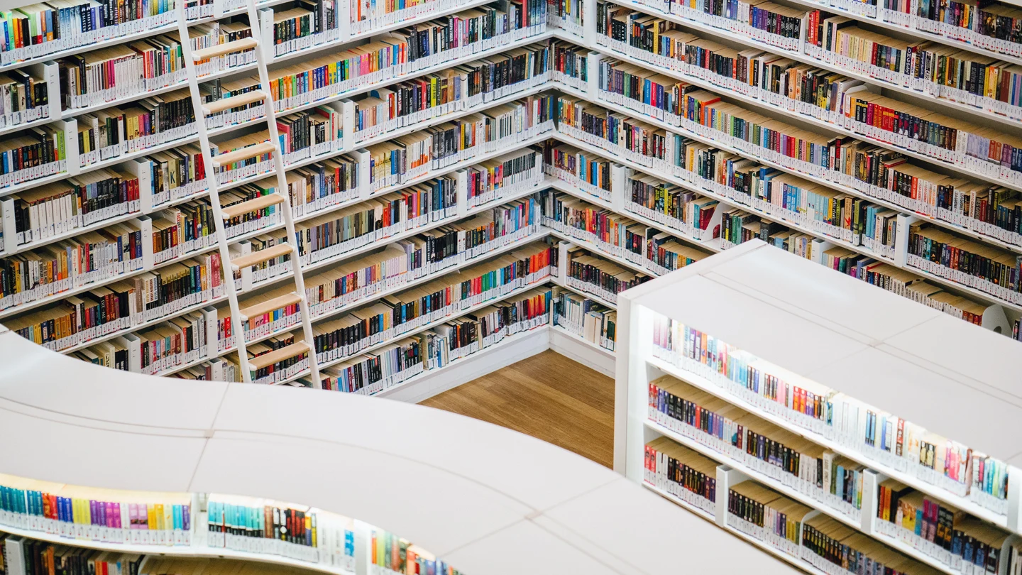 Fotografía de una biblioteca Fotografía de una biblioteca