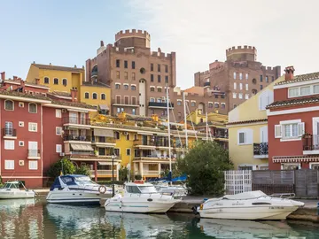 Port Saplaya, en Valencia Port Saplaya, en Valencia