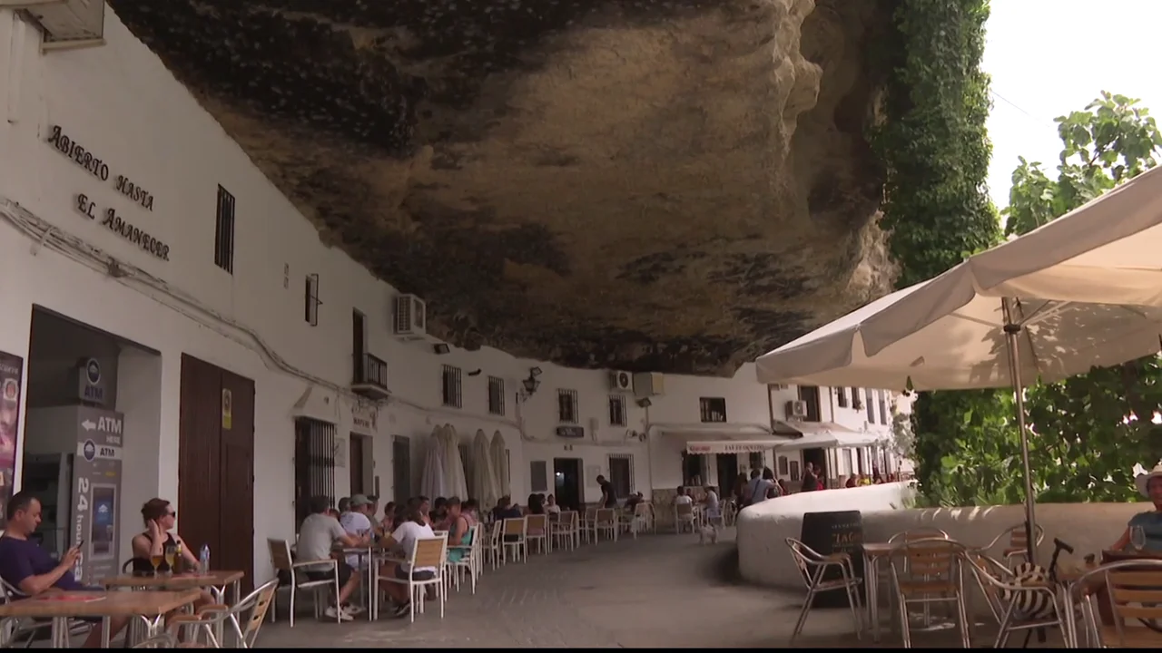 Setenil de las Bodegas 