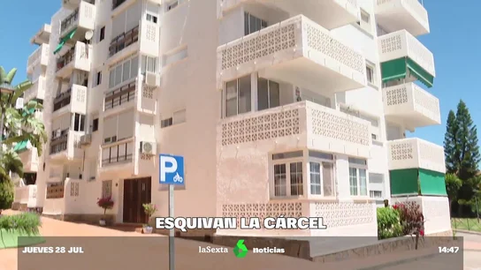 La joven que sufrió abusos sexuales por dos policías habría llegado a un acuerdo para evitar "revivir el caso" La joven que sufrió abusos sexuales por dos policías habría llegado a un acuerdo para evitar "revivir el caso"