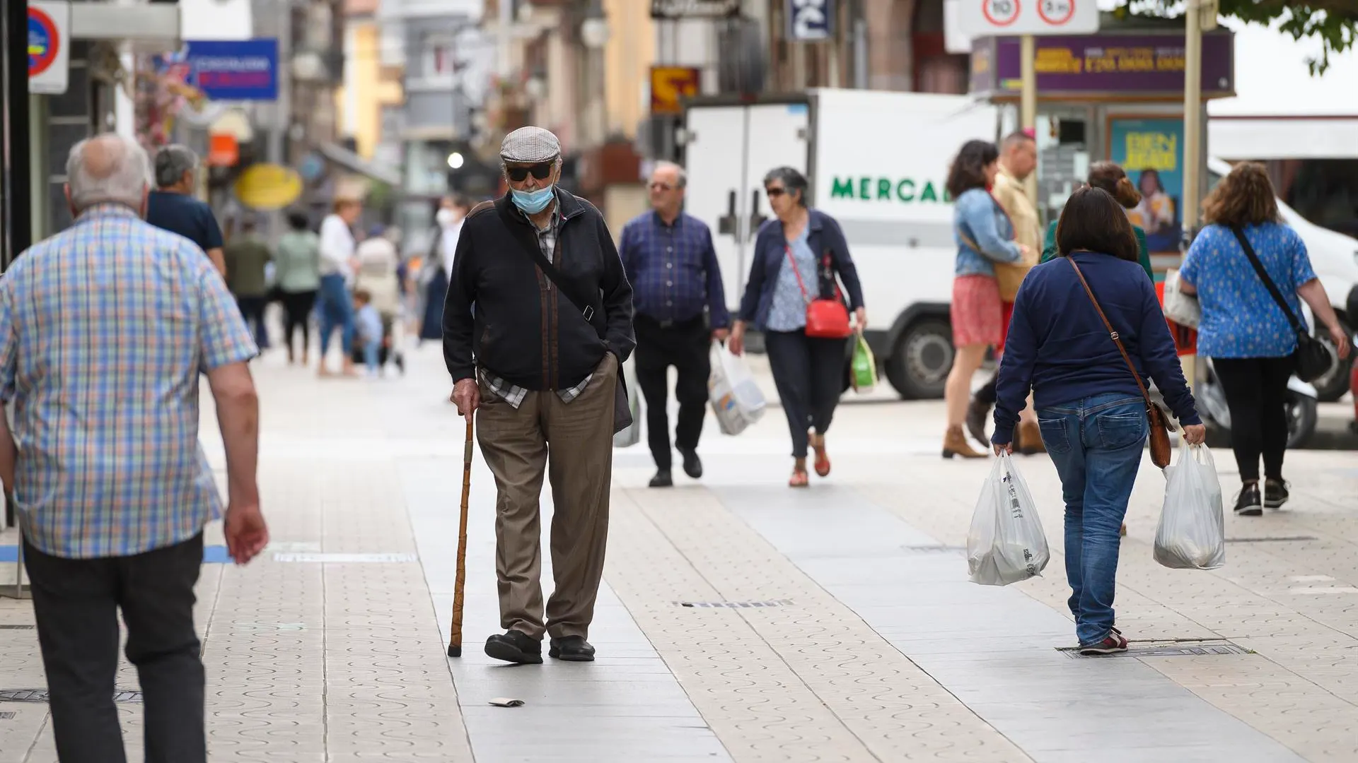 Los expertos avisan: qué hacer si tienes síntomas Covid pero sigues dando negativo en los test