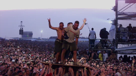 'La gran chapuza: Woodstok'99' 'La gran chapuza: Woodstok'99'