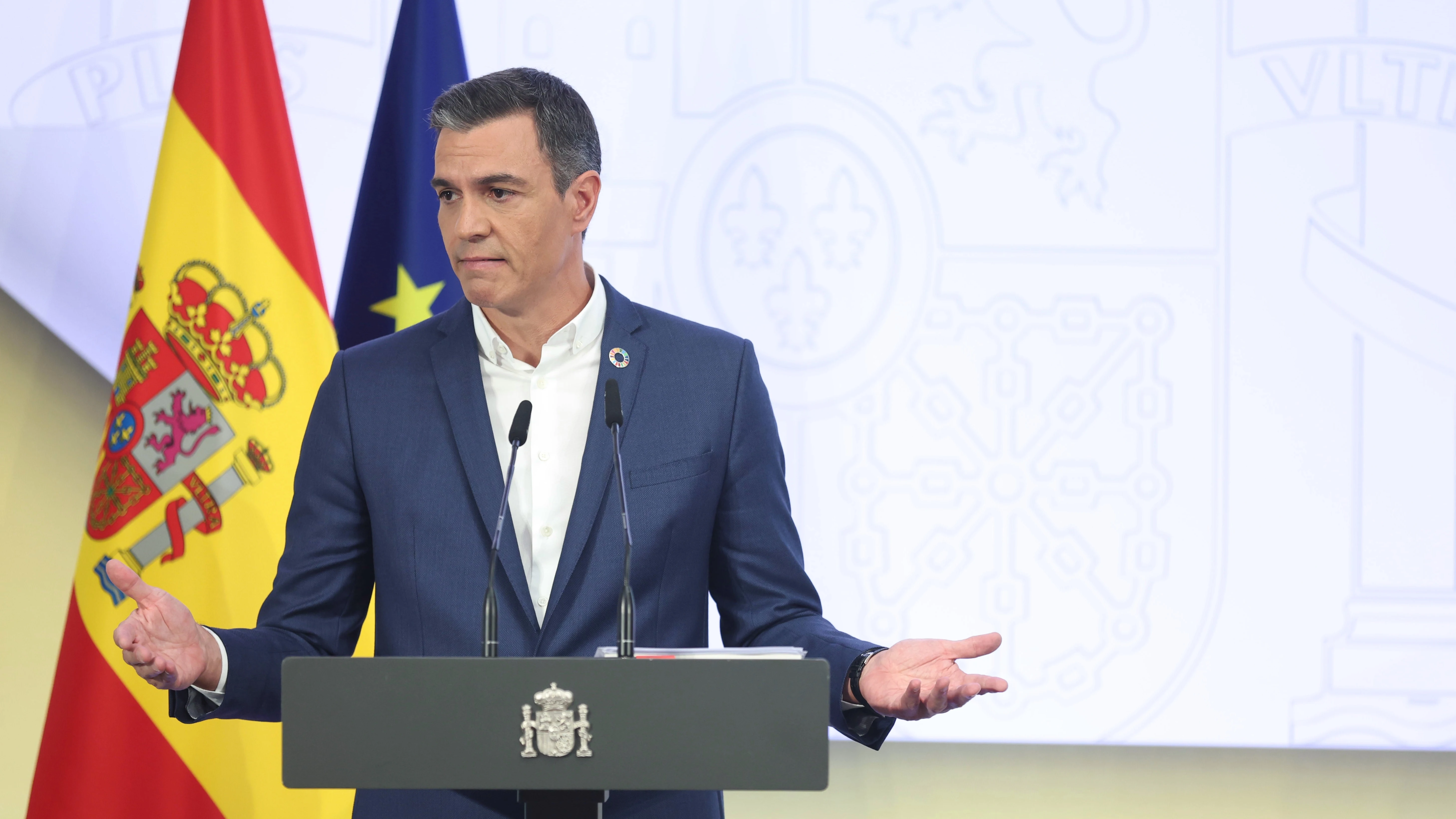 Pedro Sánchez, sin corbata, presenta el primer informe de rendición de cuentas 2022 del Gobierno 