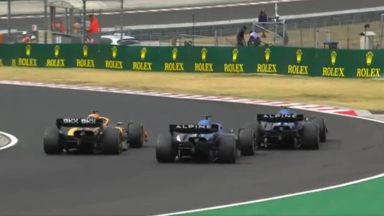 Daniel Ricciardo supera a Esteban Ocon y Fernando Alonso Daniel Ricciardo supera a Esteban Ocon y Fernando Alonso