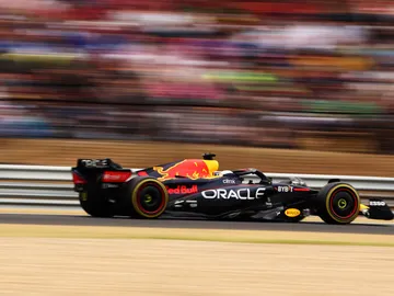 Max Verstappen ahonda en la herida de Ferrari ganando tras salir décimo Max Verstappen ahonda en la herida de Ferrari ganando tras salir décimo
