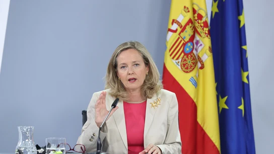 Calviño anticipa más medidas de ahorro energético a partir de septiembre: "Hay que prepararse para lo peor" Calviño anticipa más medidas de ahorro energético a partir de septiembre: "Hay que prepararse para lo peor"