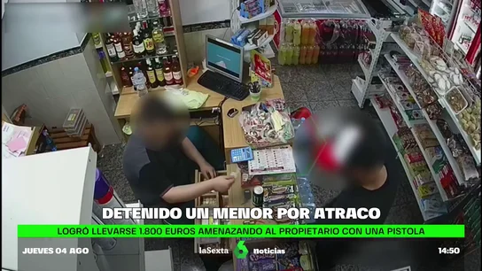Detenido un menor acusado de atracar a punta de pistola una tienda en Coria (Cáceres) Detenido un menor acusado de atracar a punta de pistola una tienda en Coria (Cáceres)