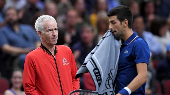 John McEnroe y Novak Djokovic John McEnroe y Novak Djokovic