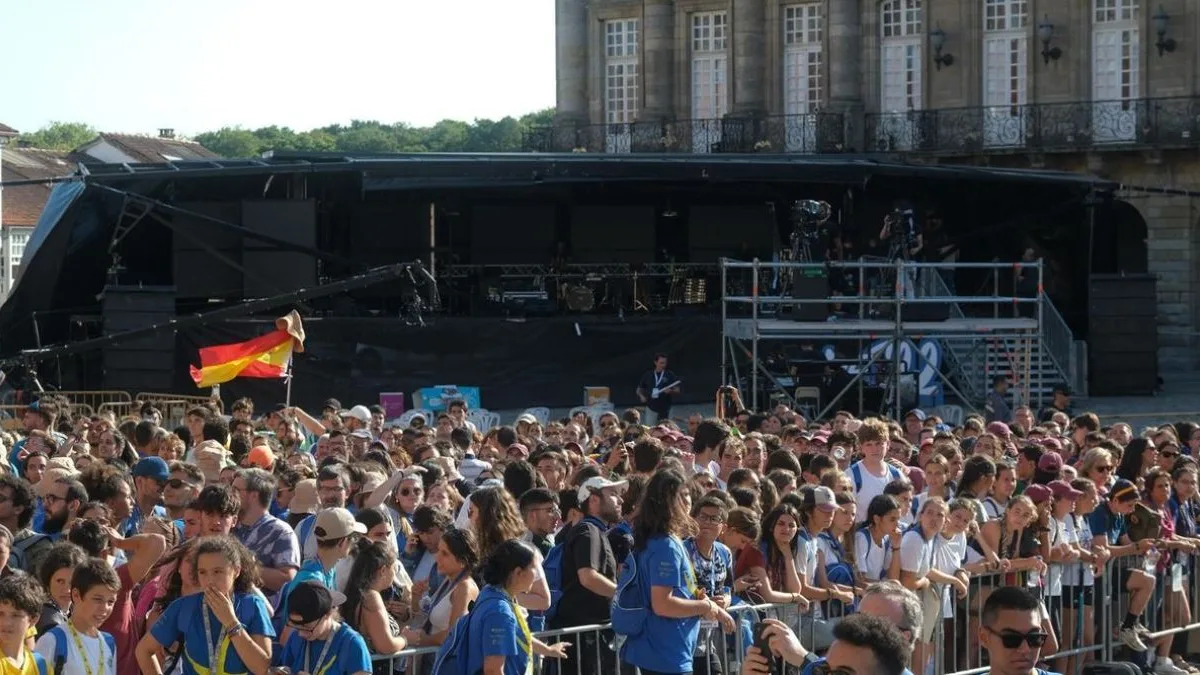 Suspenden los conciertos de la Peregrinación de Jóvenes en Santiago por el derrumbe del techo