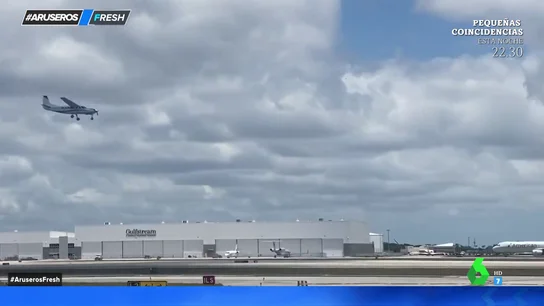 Pasajero aterriza un avión Pasajero aterriza un avión