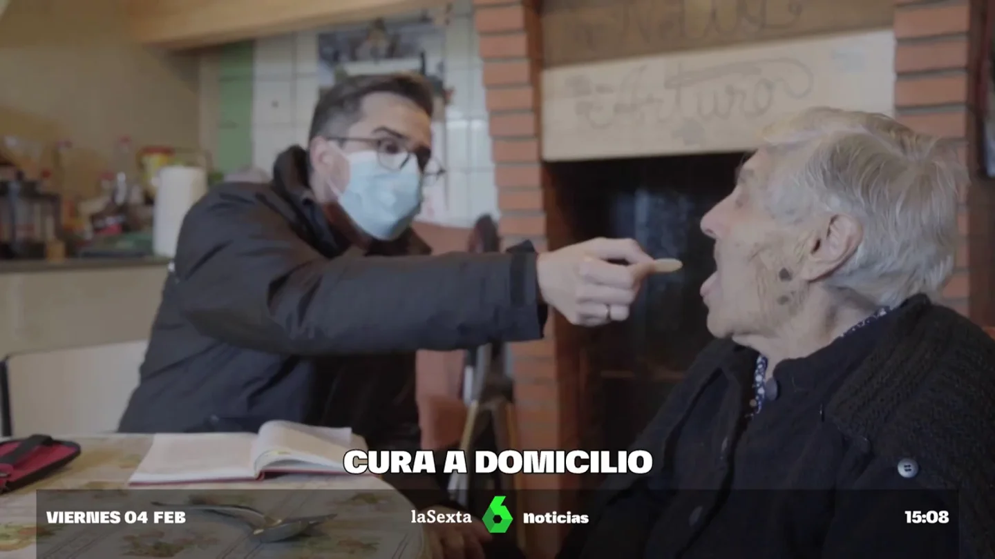 Sacerdotes a domicilio: así difunden la fe casa por casa en las zonas rurales de España Sacerdotes a domicilio: así difunden la fe casa por casa en las zonas rurales de España