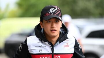 Zhou, piloto de Alfa Romeo