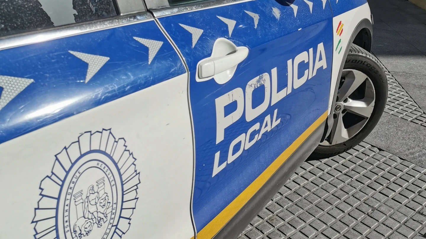 Vehículo de la Policía Local, Cádiz Vehículo de la Policía Local, Cádiz