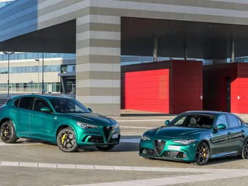 Alfa Romeo prepara la llegada de un nuevo y misterioso deportivo Alfa Romeo prepara la llegada de un nuevo y misterioso deportivo