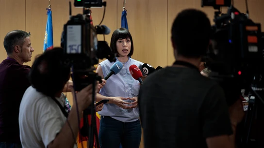 Morant llama mentiroso a Feijóo y lo compara con Trump: "Es un político del que no nos podemos fiar" Morant llama mentiroso a Feijóo y lo compara con Trump: "Es un político del que no nos podemos fiar"