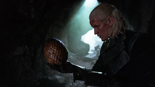 Un huevo de dragón es un tesoro muy codiciado porque empiezan a escasear. Un huevo de dragón es un tesoro muy codiciado porque empiezan a escasear.