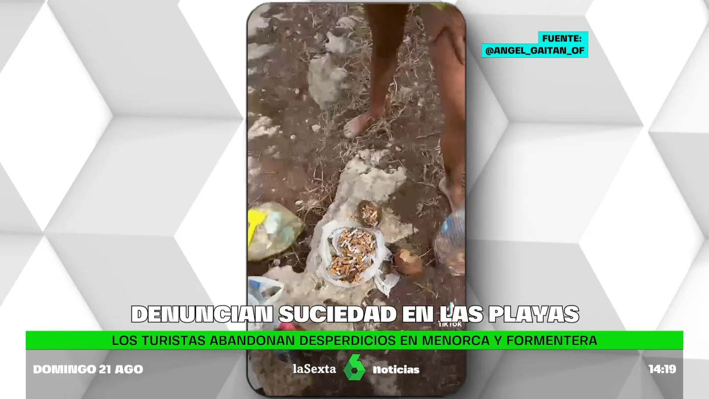 El enfado de Sara: recoge a diario las basuras que dejan los turistas en una playa virgen El enfado de Sara: recoge a diario las basuras que dejan los turistas en una playa virgen