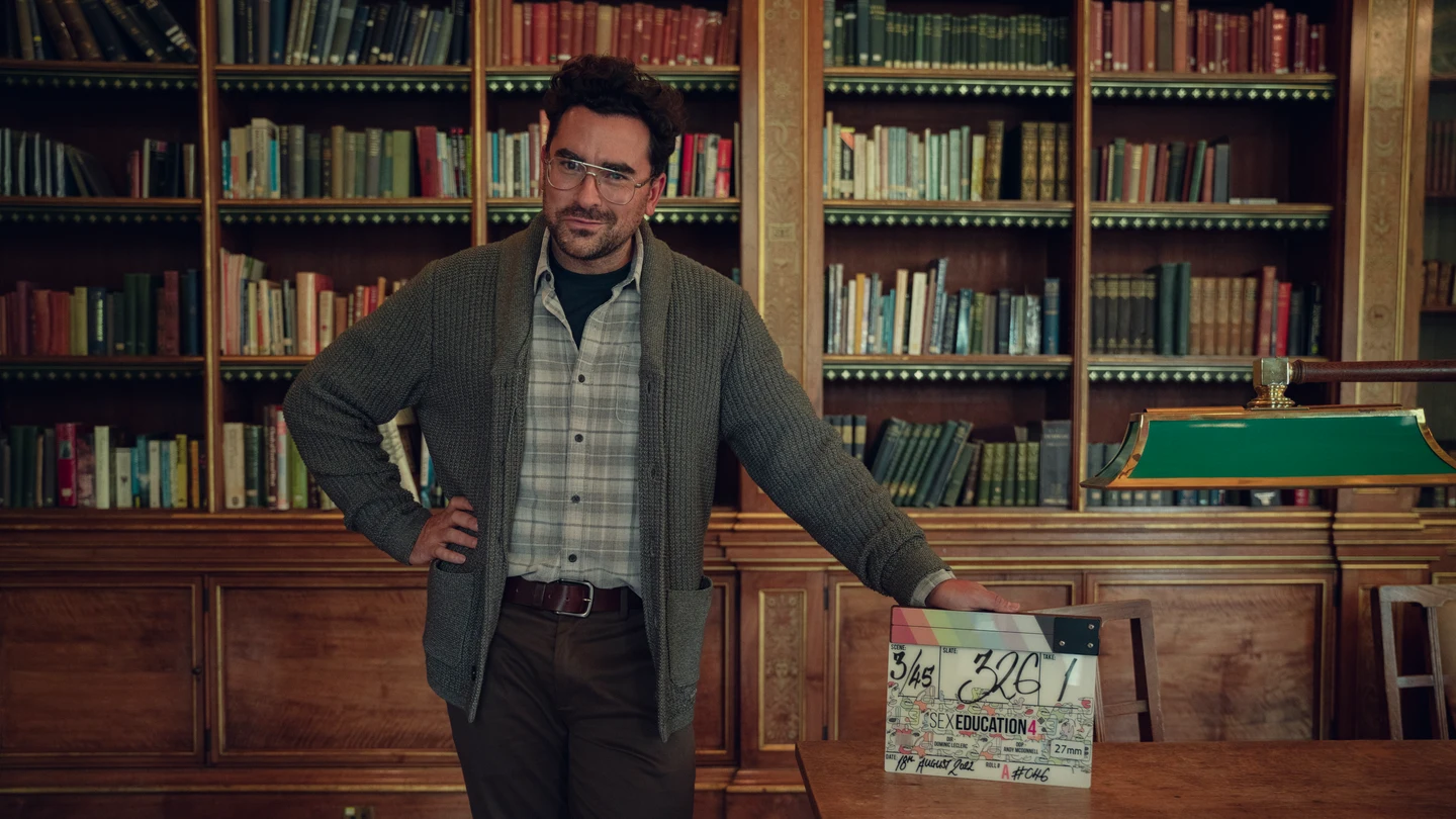 Dan Levy se suma al reparto de la cuarta temporada de 'Sex Education' Dan Levy se suma al reparto de la cuarta temporada de 'Sex Education'