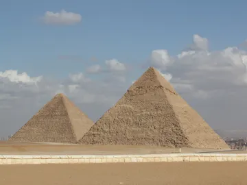 Curiosidades de las piramides de Egipto que quizá quieras saber  Curiosidades de las piramides de Egipto que quizá quieras saber