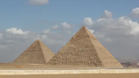 Curiosidades de las piramides de Egipto que quizá quieras saber Curiosidades de las piramides de Egipto que quizá quieras saber