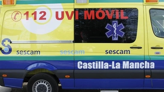 Imagen de archivo de una UVI móvil del SESCAM Imagen de archivo de una UVI móvil del SESCAM