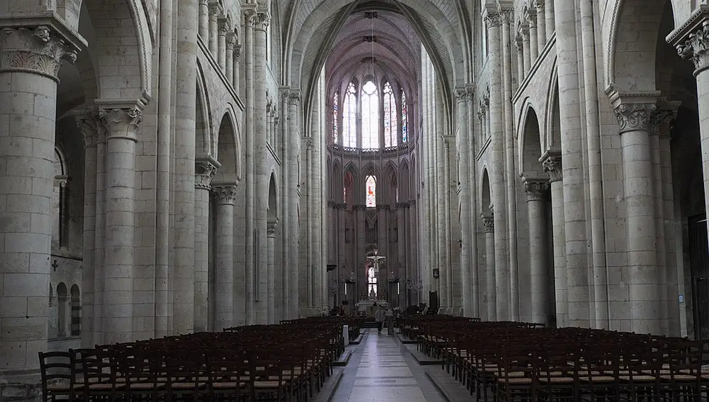 Interior de la Catedral de Le Mans