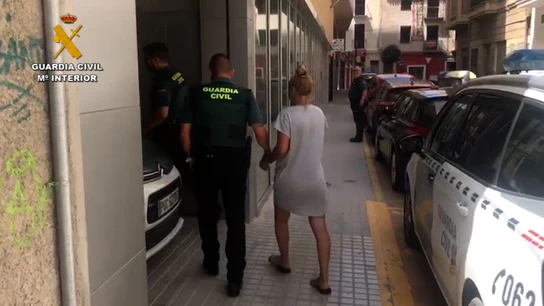Cae una banda en Alicante que ocupaba viviendas turísticas y exigía 14.000 euros por marcharse Cae una banda en Alicante que ocupaba viviendas turísticas y exigía 14.000 euros por marcharse