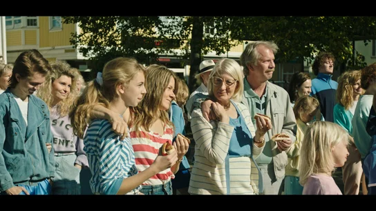 Varios de los protagonistas de 'Dreaming of England'. Varios de los protagonistas de 'Dreaming of England'.