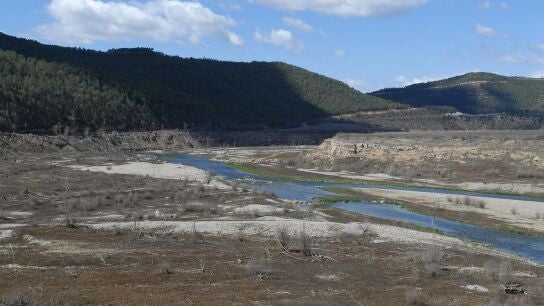 La central hidroel&eacute;ctrica de Rialb (Lleida) para toda su actividad de forma definitiva: su embalse se encuentra por debajo del 7% 