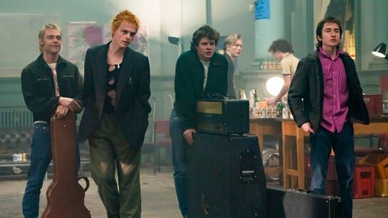 Jacob Slater como Paul Cook, Anson Boon como John Lydon, Toby Wallace como Steve Jones y Christian Lees como Glen Matlock