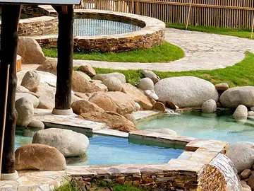 ¿Buscas una experiencia de turismo termal? Pon rumbo a Orense ¿Buscas una experiencia de turismo termal? Pon rumbo a Orense