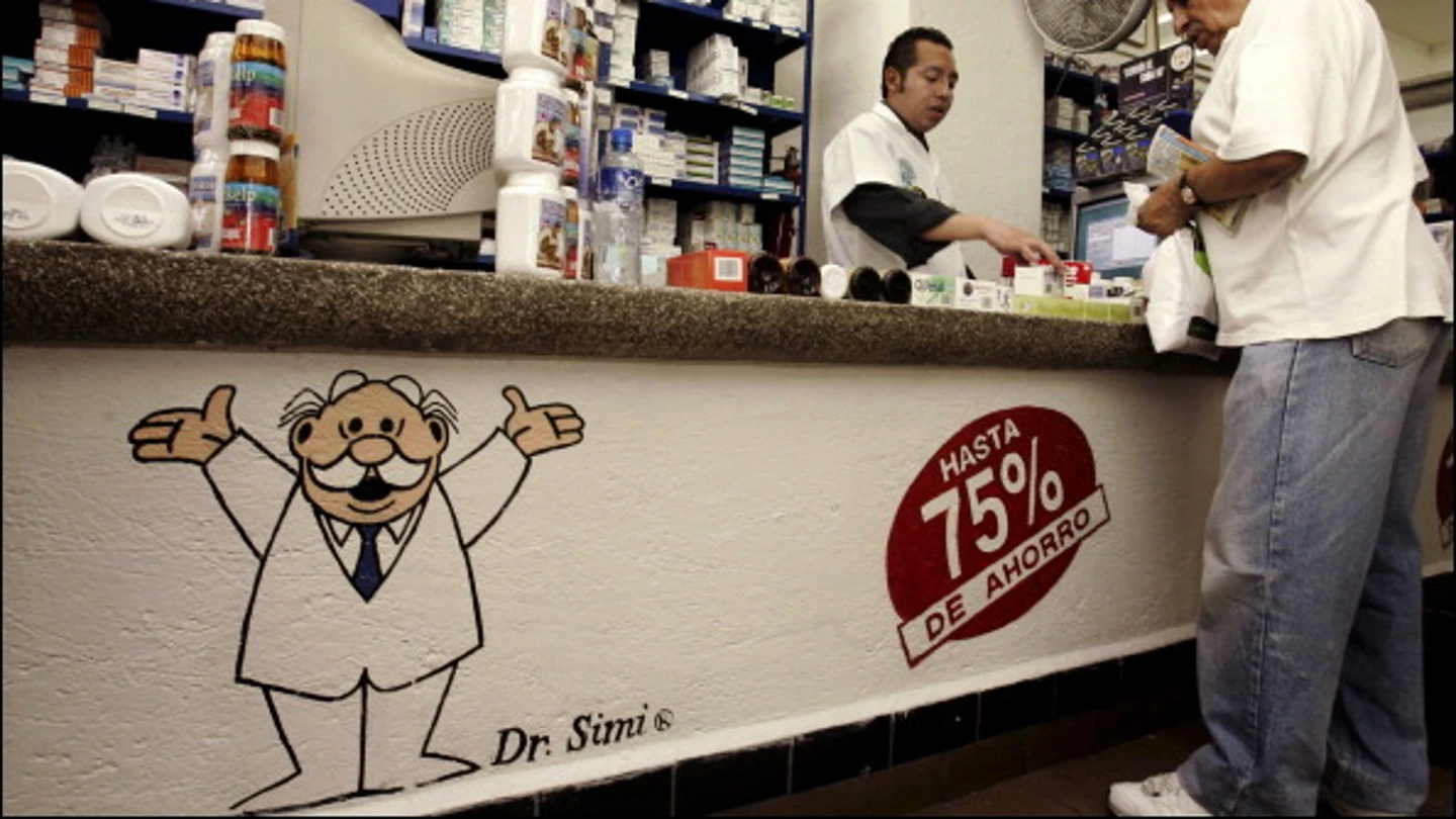 Quién es el Doctor Simi, el peluche que lanzan en México a los artistas (incluida Rosalía) Quién es el Doctor Simi, el peluche que lanzan en México a los artistas (incluida Rosalía)