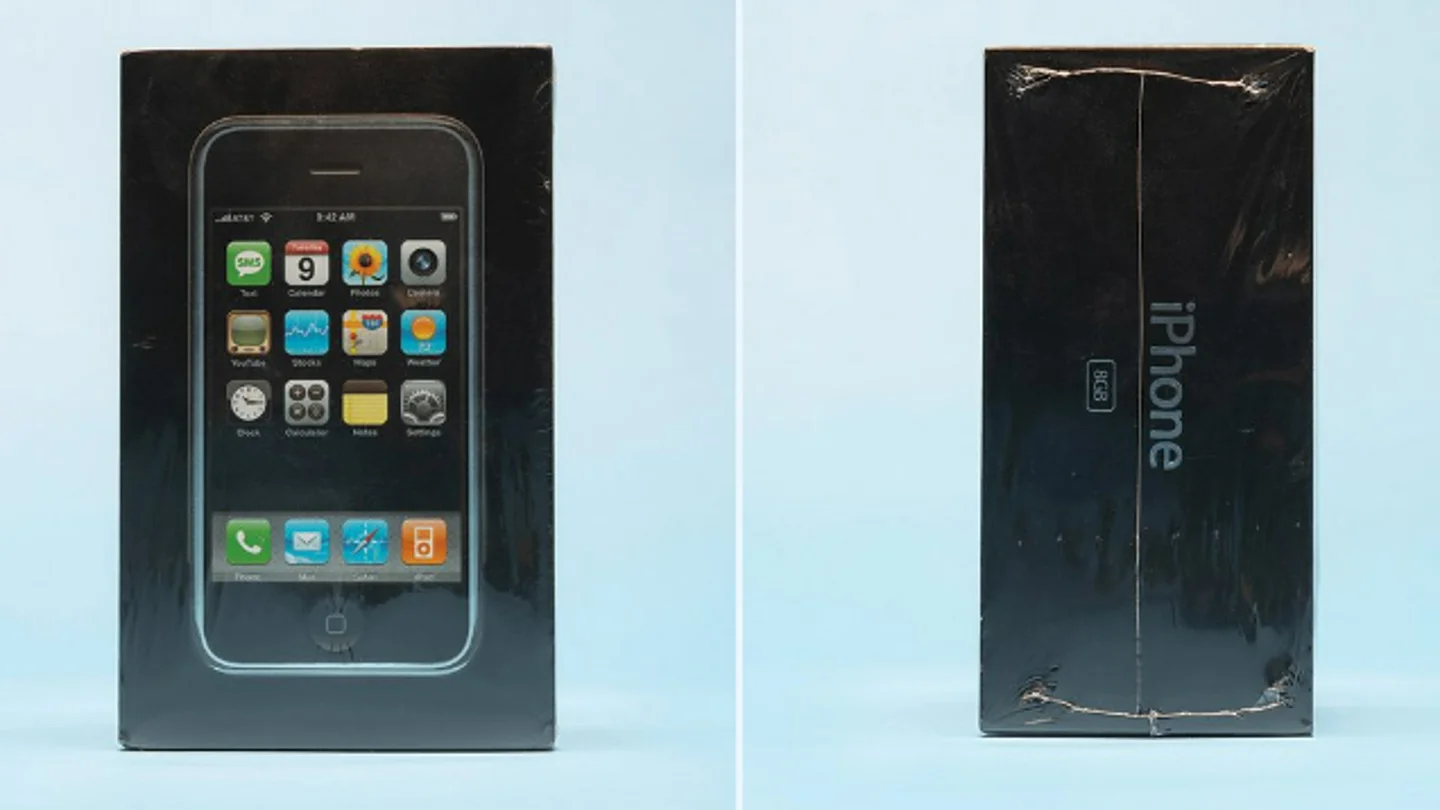 Subastan un iPhone de primera generación por más de 35.000 euros Subastan un iPhone de primera generación por más de 35.000 euros