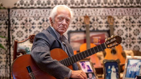 Muere a los 78 años el guitarrista Manolo Sanlúcar Muere a los 78 años el guitarrista Manolo Sanlúcar