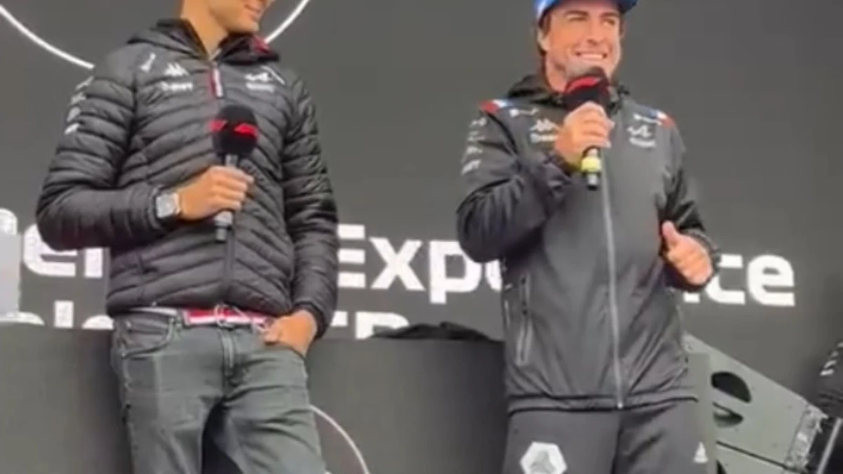 Fernando Alonso y Esteban Ocon durante el evento